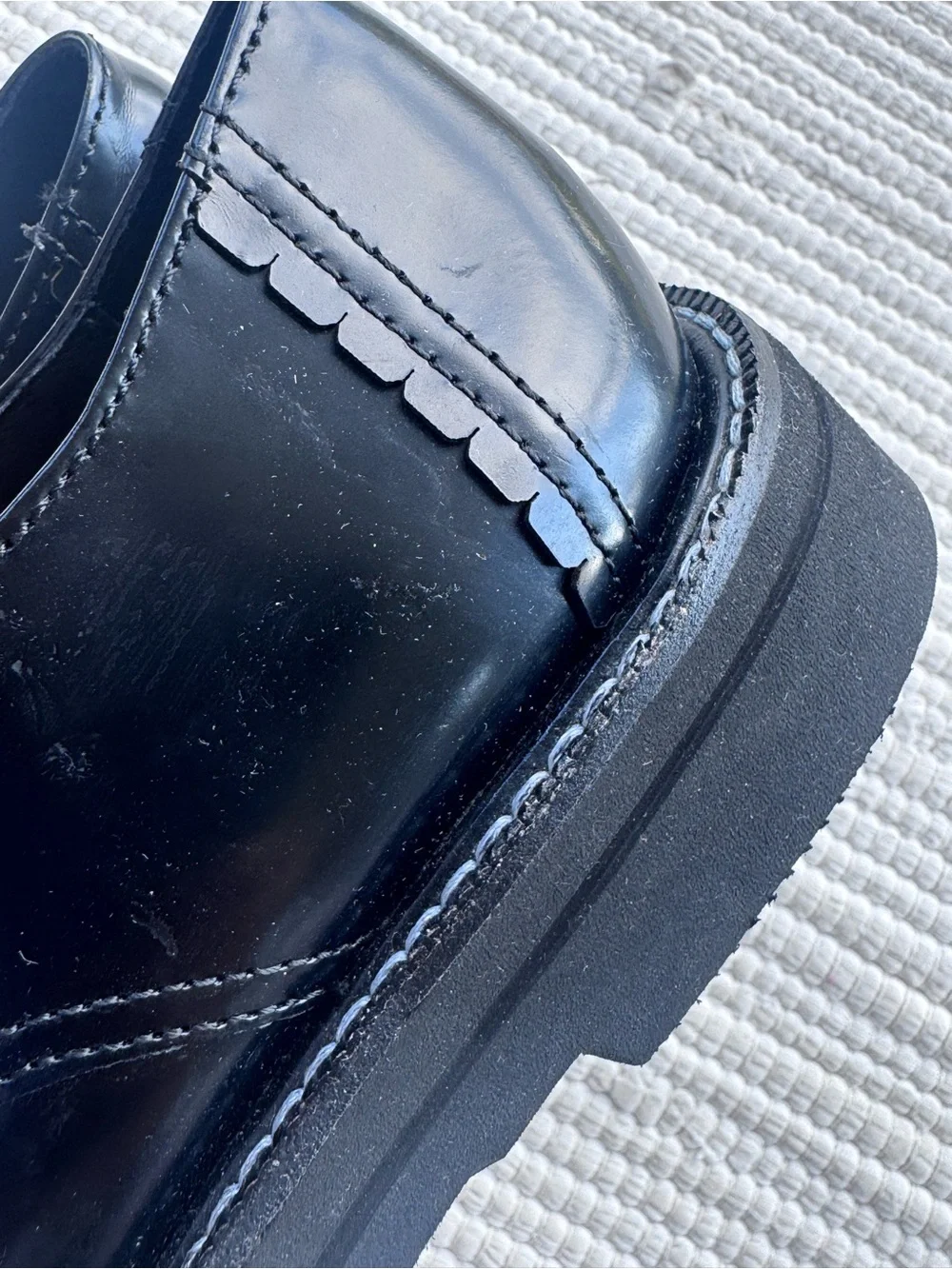 Retail: $198 Donald Pliner Leonardo Black Leather Cap Toe Derby Shoes 6M New